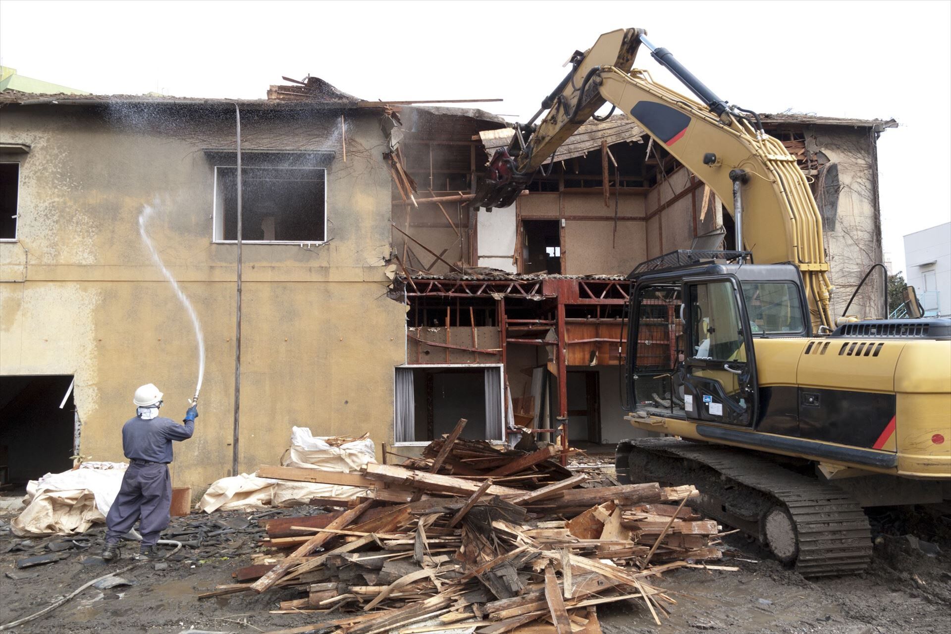 家屋の解体現場工事_R